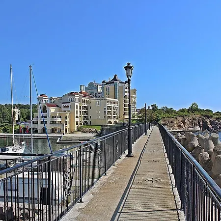 Duni Marina Royal Palace 리조트 소조폴